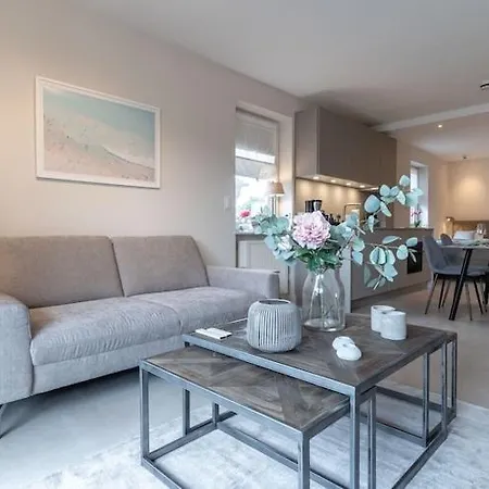 Renovierte Ferienwohnung, St Peter-ording, Cleaning Included Апартаменты Bohl