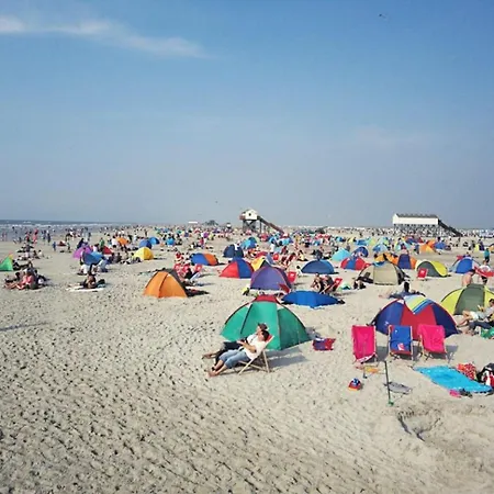 Апартаменты Renovierte Ferienwohnung, St Peter-ording, Cleaning Included
